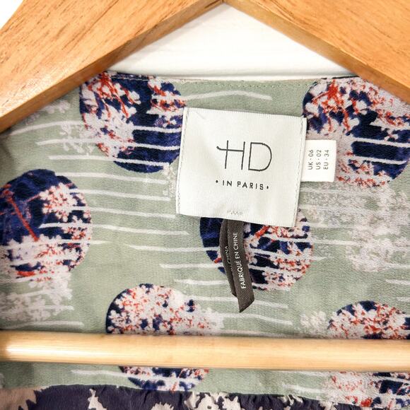 Anthropologie HD in Paris 100% Silk Navy Floral Sleeveless Open Front Top Size 2 - Picture 3 of 5